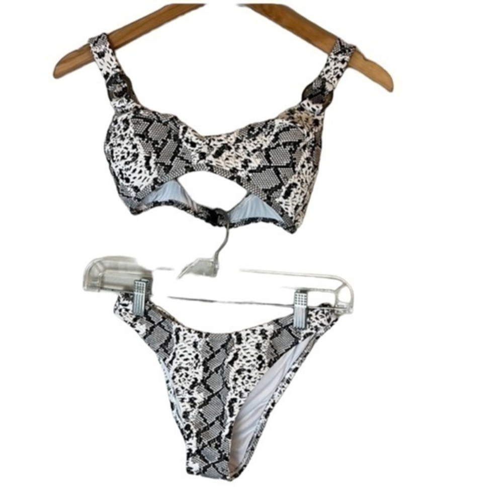 ASOS Swim size 2 bikini